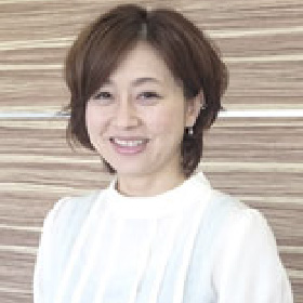 黒崎えり子ネイルスクール新宿校講師紹介