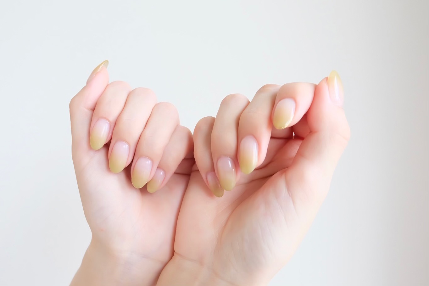 グラデーションネイルの画像